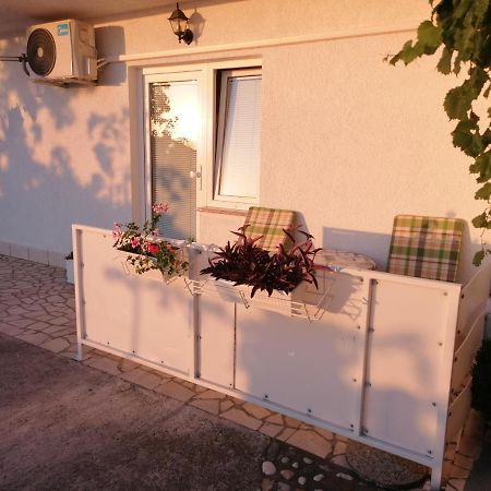 Guest House Pamela Senj  Exterior photo