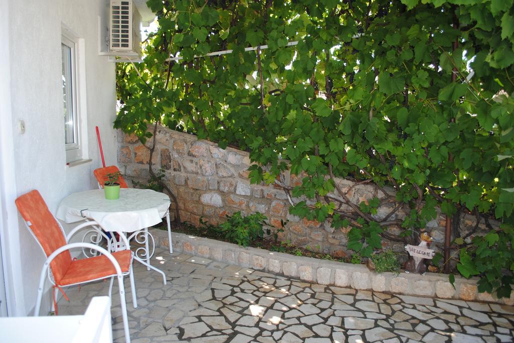 Guest House Pamela Senj  Exterior photo